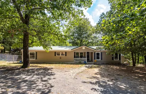 1082 Boulder Cir, Kansas, OK 74347