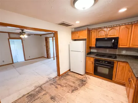 Other - 20509 E Reno Ave, Harrah, OK 73045 photo 2 of 4
