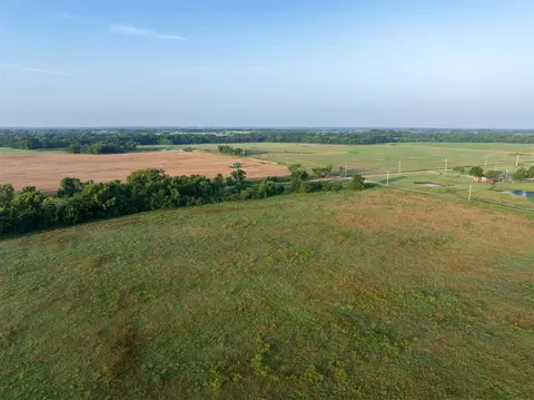 5 N 320 Rd, Morris, OK 74445 photo 11