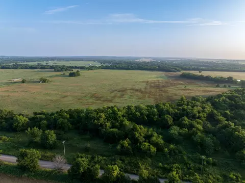 5 N 320 Rd, Morris, OK 74445 photo 16