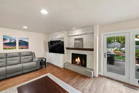 Living - 5401 E 65th St, Tulsa, OK 74136 photo 4 of 4