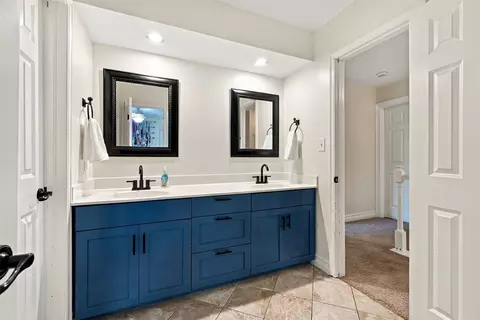 Bath - 5401 E 65th St, Tulsa, OK 74136 photo 7 of 9