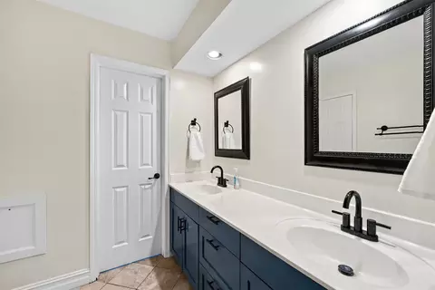 Bath - 5401 E 65th St, Tulsa, OK 74136 photo 6 of 9