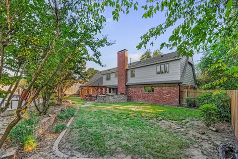 Exterior - 5401 E 65th St, Tulsa, OK 74136 photo 20 of 27