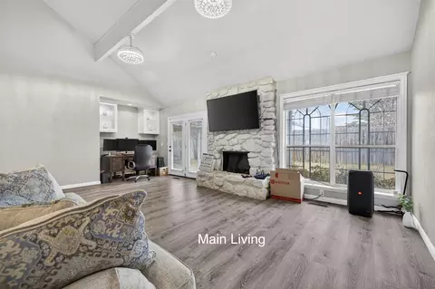 Living - 3341 E 83rd Pl, Tulsa, OK 74137 photo 1 of 2