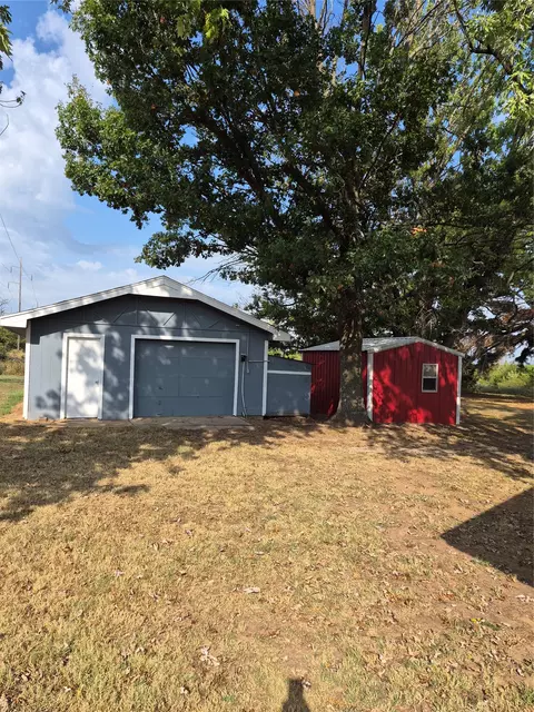 Exterior - 419739 E 1120 Rd, Checotah, OK 74426 photo 3 of 6