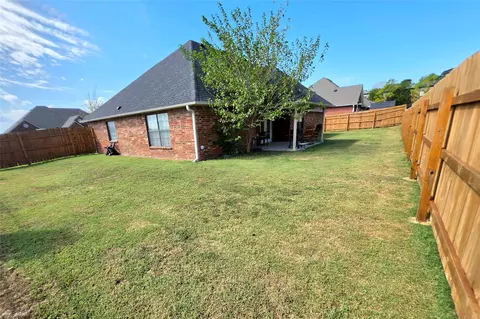 Exterior - 1222 Legacy Dr, Ada, OK 74820 photo 2 of 4