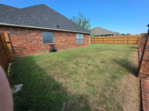 Exterior - 1222 Legacy Dr, Ada, OK 74820 photo 4 of 4