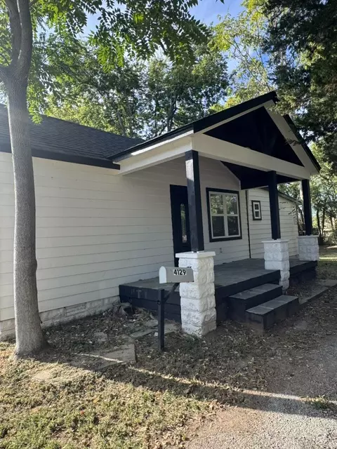 4129 W 8th St, Tulsa, OK 74127