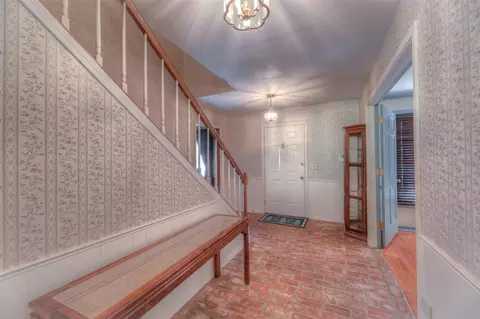 Entry Way - 4509 E 79th St, Tulsa, OK 74136 photo 1 of 2