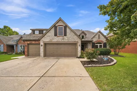 Exterior - 9432 E 77th St, Tulsa, OK 74133 photo 6 of 6