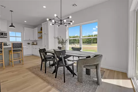 Dining - 620 E Seminole Pl, Tulsa, OK 74106 photo 1 of 3