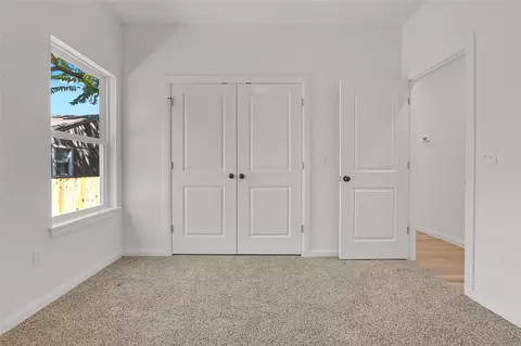 Bedroom - 620 E Seminole Pl, Tulsa, OK 74106 photo 6 of 7