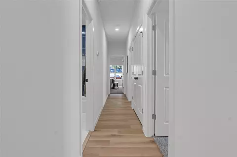 Entry Way - 620 E Seminole Pl, Tulsa, OK 74106 photo 4 of 5