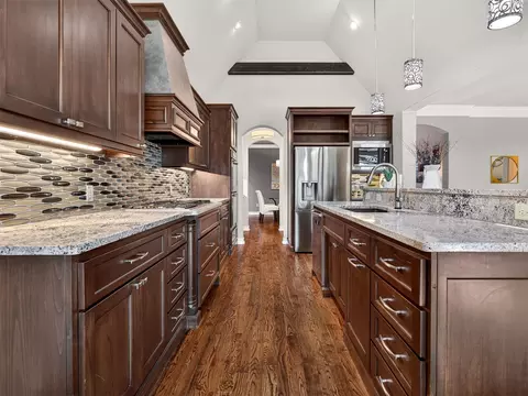 Kitchen - 9538 E 109th St, Tulsa, OK 74133 photo 3 of 8