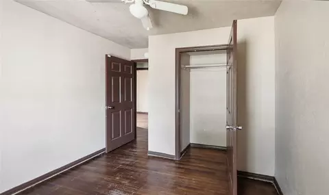 Bedroom - 5952 E Marshall Pl, Tulsa, OK 74115 photo 3 of 7