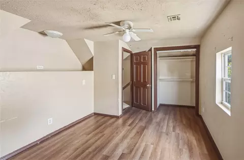 Bedroom - 5952 E Marshall Pl, Tulsa, OK 74115 photo 2 of 7