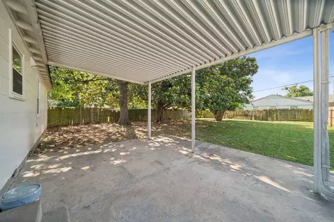 330 E 46th St, Tulsa, OK 74105 photo 15