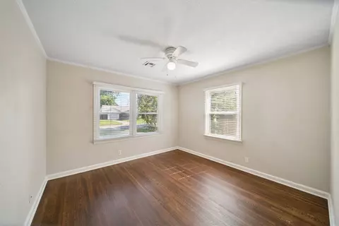 330 E 46th St, Tulsa, OK 74105 photo 10