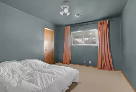 Bedroom - 219 E 56th Pl, Tulsa, OK 74105 photo 4 of 4