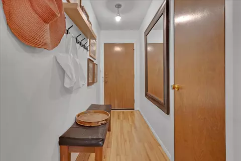 Entry Way - 219 E 56th Pl, Tulsa, OK 74105 photo 3 of 4