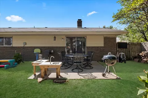 Exterior - 219 E 56th Pl, Tulsa, OK 74105 photo 4 of 6