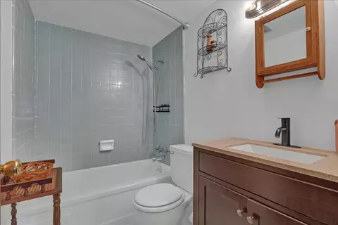 Bath - 219 E 56th Pl, Tulsa, OK 74105 photo 1 of 2