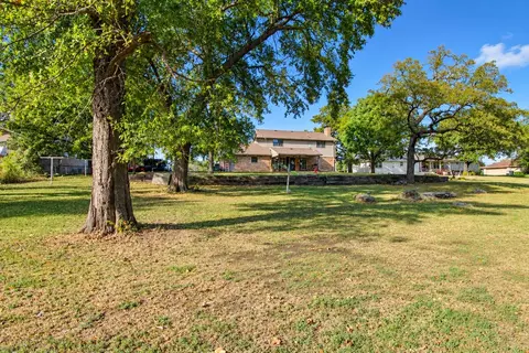 Exterior - 1908 E 20 St, Okmulgee, OK 74447 photo 9 of 9
