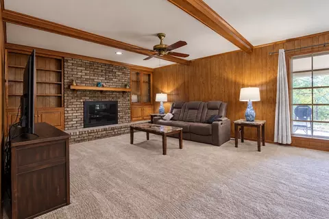 Living - 1908 E 20 St, Okmulgee, OK 74447 photo 1 of 2