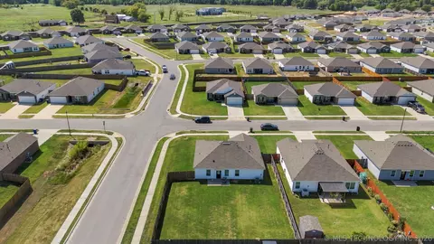 View/Area - 29325 E 79th Pl S, Broken Arrow, OK 74014 photo 3 of 3