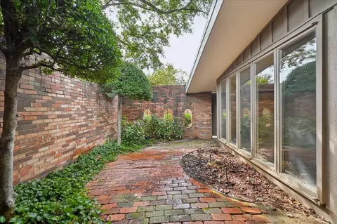 Exterior - 2112 E 59th Street B6, Tulsa, OK 74105 photo 10 of 18