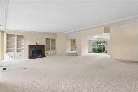 Living - 2112 E 59th Street B6, Tulsa, OK 74105 photo 5 of 12