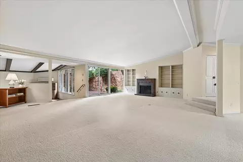 Living - 2112 E 59th Street B6, Tulsa, OK 74105 photo 2 of 12