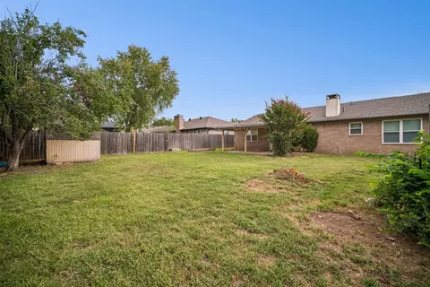 Exterior - 903 Holmes, Cushing, OK 74023 photo 5 of 5