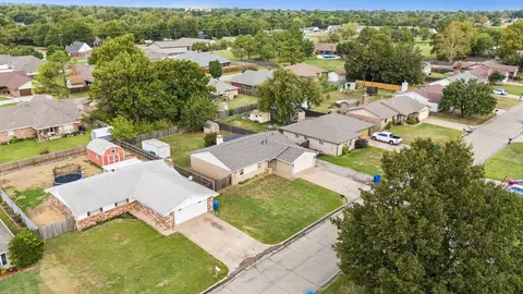 View/Area - 903 Holmes, Cushing, OK 74023 photo 1 of 3