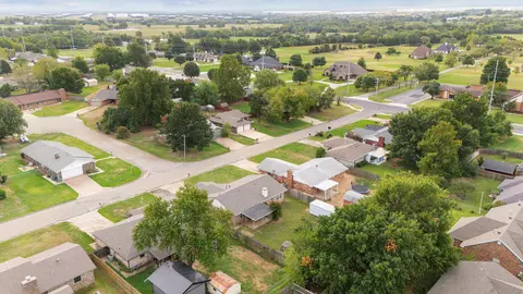 View/Area - 903 Holmes, Cushing, OK 74023 photo 3 of 3