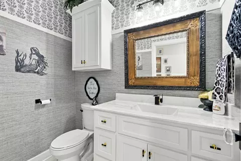 Bath - 414453 E 1074, Checotah, OK 74426 photo 4 of 5