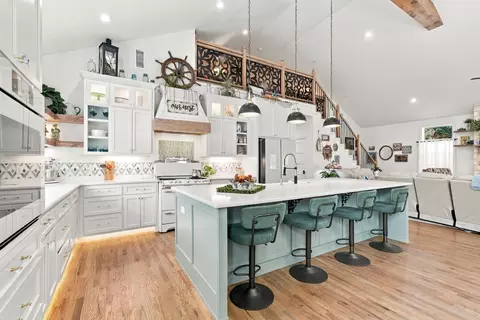 Kitchen - 414453 E 1074, Checotah, OK 74426 photo 2 of 3