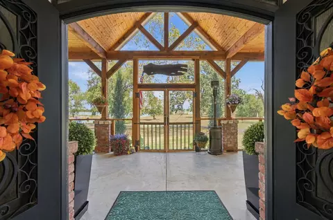 Exterior - 414453 E 1074, Checotah, OK 74426 photo 2 of 10