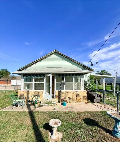 324 S Rogers Ave, Bartlesville, OK 74003