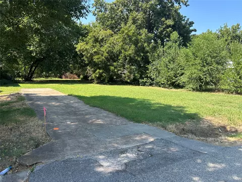 1430 N Olympia Ave, Tulsa, OK 74127