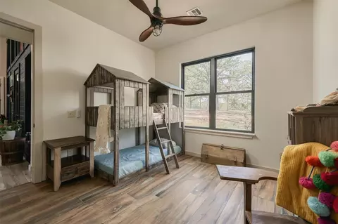 Bedroom - 602 Lazy J Ln, Colbert, OK 74733 photo 4 of 7