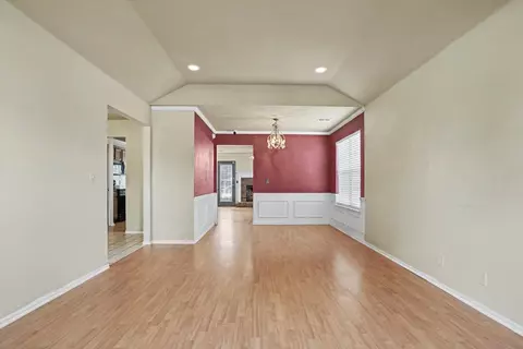 Living - 8810 E 95th St, Tulsa, OK 74133 photo 3 of 6