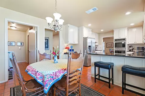Dining - 7333 E 63rd St, Tulsa, OK 74133 photo 3 of 4