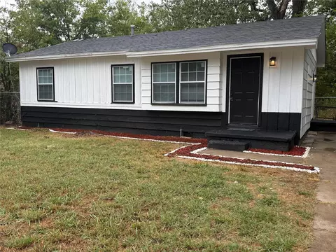 5910 N Frankfort Pl, Tulsa, OK 74126
