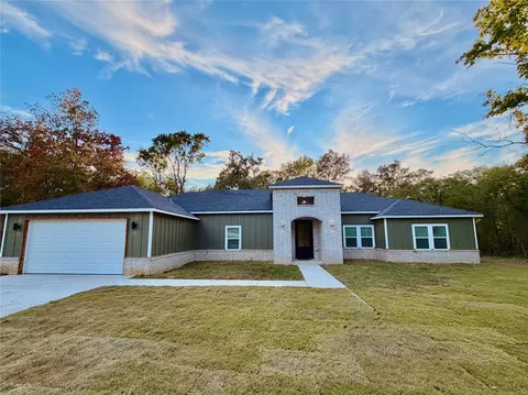 28804 S Meadow Rd, Catoosa, OK 74015
