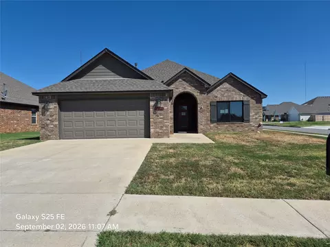 27623 E 109th St, Coweta, OK 74429