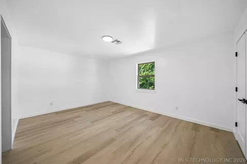 Bedroom - 800 W 6th, Ada, OK 74820 photo 3 of 3