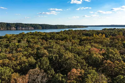 E 220 Road, Fairland, OK 74343