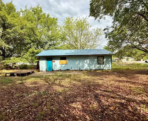 Other - 1008 E Graham Ave, Pryor, OK 74361 photo 2 of 9